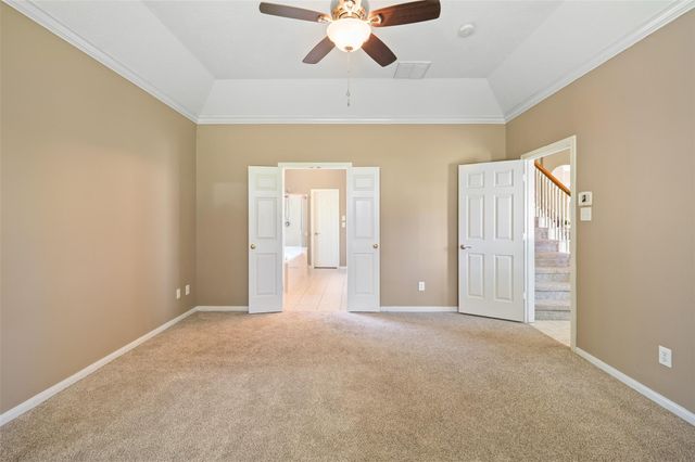 406 Stockbridge Lane, Dickinson, TX 77539