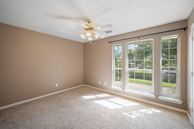 406 Stockbridge Lane, Dickinson, TX 77539