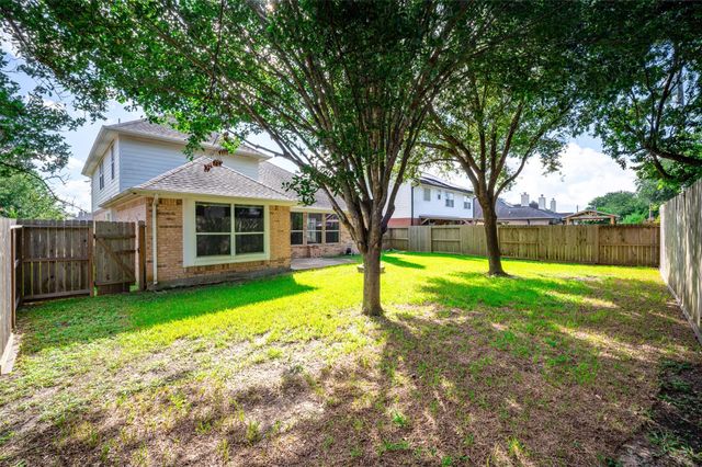 406 Stockbridge Lane, Dickinson, TX 77539