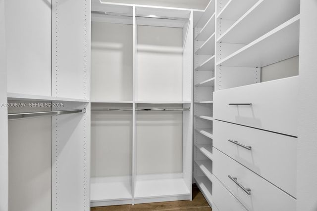 8760 SW 83rd St, Miami, FL 33173