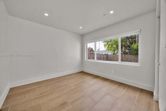 8760 SW 83rd St, Miami, FL 33173