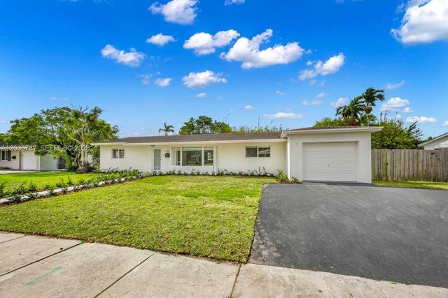 8760 SW 83rd St, Miami, FL 33173