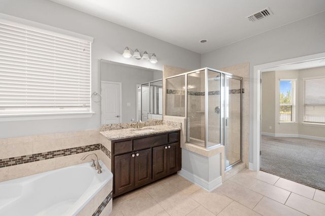 18105 Turning Stream LN, Pflugerville, TX 78660