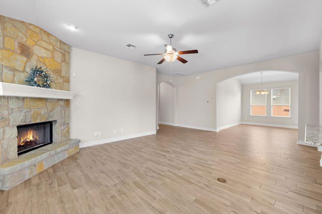 18105 Turning Stream LN, Pflugerville, TX 78660