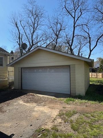 453 N Cherokee Road, Social Circle, GA 30025