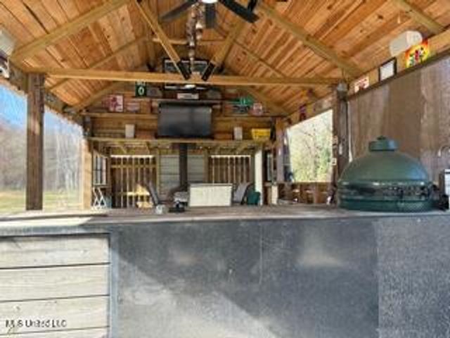 Nhn River Road, Gulfport, MS 39503