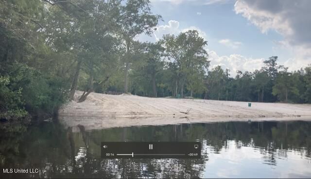 Nhn River Road, Gulfport, MS 39503