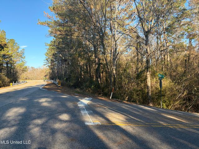 Nhn River Road, Gulfport, MS 39503