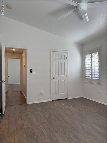 8109 Chambersberg Street, Las Vegas, NV 89147