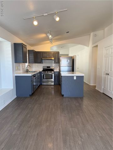 8109 Chambersberg Street, Las Vegas, NV 89147