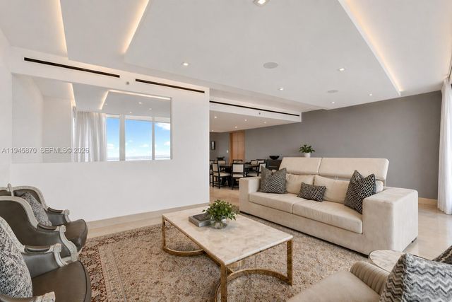1643 Brickell Avenue 3904, Miami, FL 33129