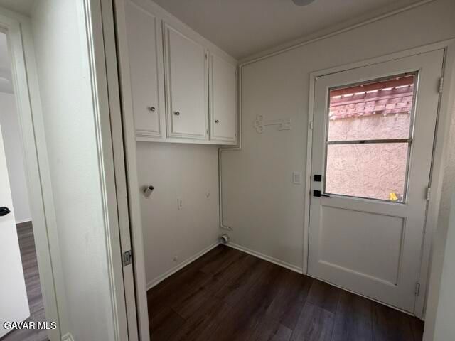 2827 W Avenue J4, Lancaster, CA 93536
