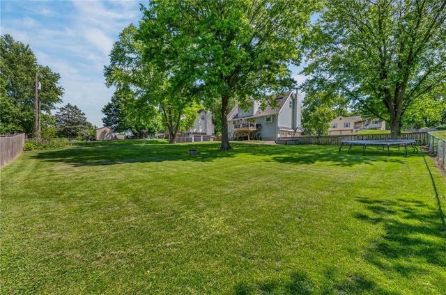 1506 NE 113th Terrace, Kansas City, MO 64155