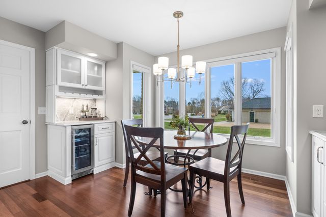 5367 Green Pine Lane, Kalamazoo, MI 49009