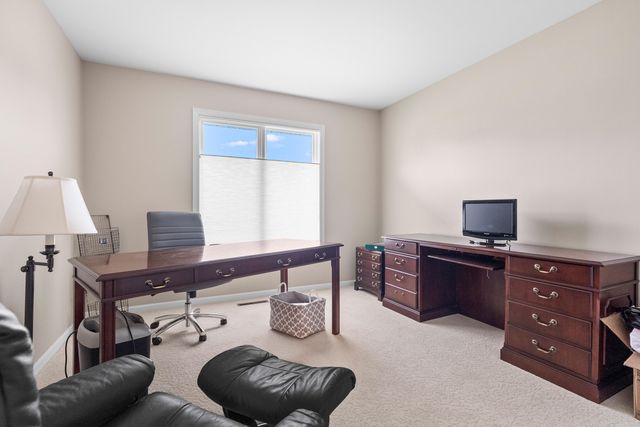 5367 Green Pine Lane, Kalamazoo, MI 49009