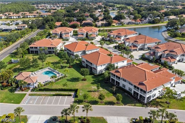 12050 Santaluz DR 202, Fort Myers, FL 33913