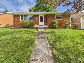 2706 Cleveland Avenue, Parkersburg, WV 26104