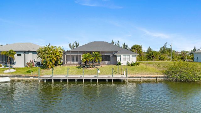 8090 Arlewood Circle, Port Charlotte, FL 33981