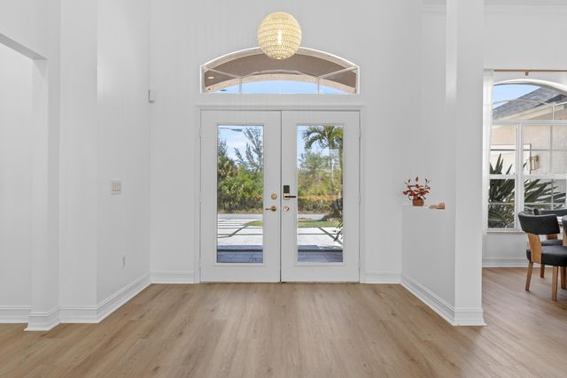 8090 Arlewood Circle, Port Charlotte, FL 33981