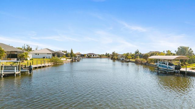 8090 Arlewood Circle, Port Charlotte, FL 33981