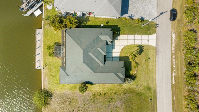 8090 Arlewood Circle, Port Charlotte, FL 33981