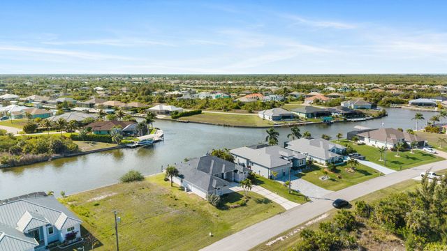 8090 Arlewood Circle, Port Charlotte, FL 33981