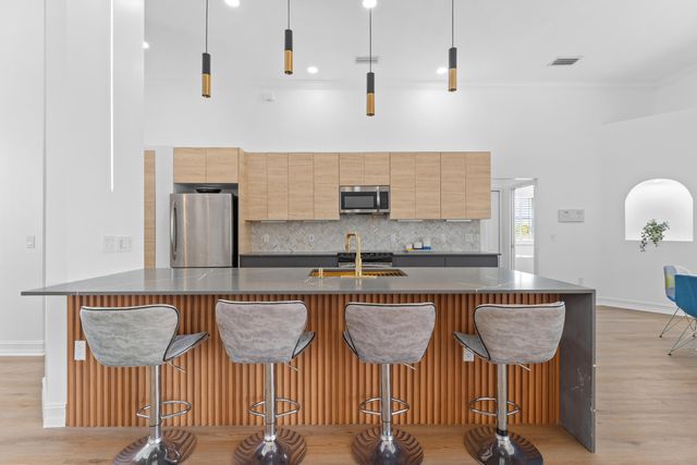 8090 Arlewood Circle, Port Charlotte, FL 33981