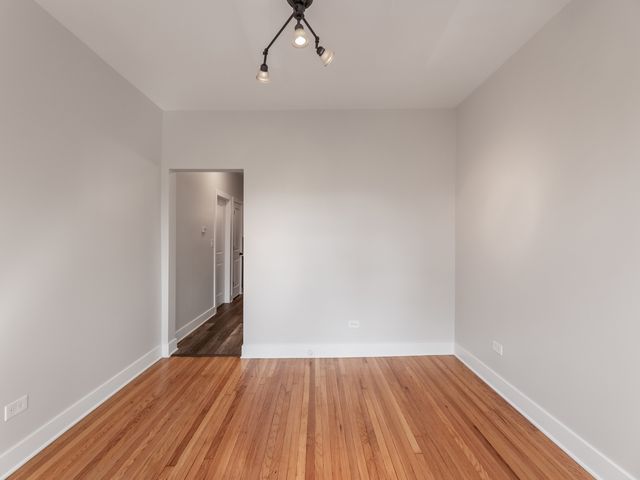 2940 W Pershing Road, Chicago, IL 60632