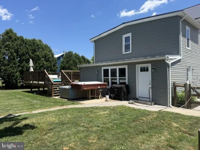 125 N MECHANIC ST, Fredericksburg, PA 17026