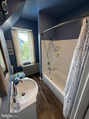 125 N MECHANIC ST, Fredericksburg, PA 17026