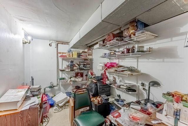 5233 W Parker Avenue, Chicago, IL 60639