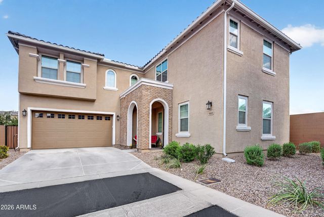 669 S SANDERS Drive, Gilbert, AZ 85296