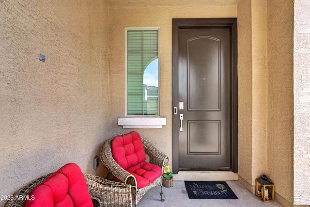 669 S SANDERS Drive, Gilbert, AZ 85296