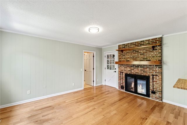 1555 Fort Hill Drive, Seneca, SC 29678