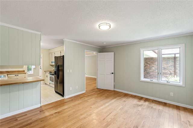 1555 Fort Hill Drive, Seneca, SC 29678