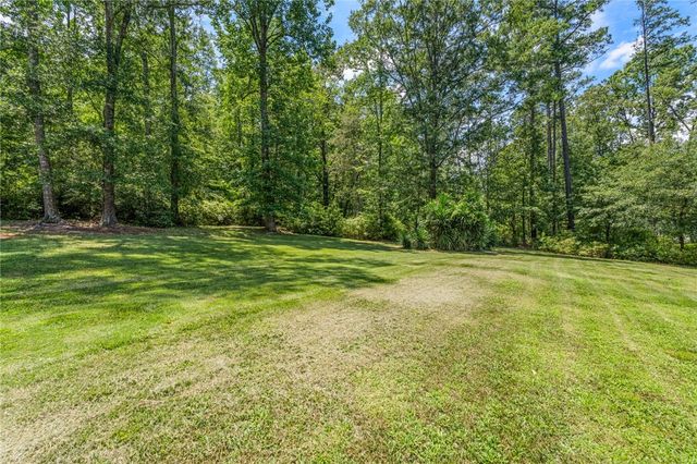 1555 Fort Hill Drive, Seneca, SC 29678