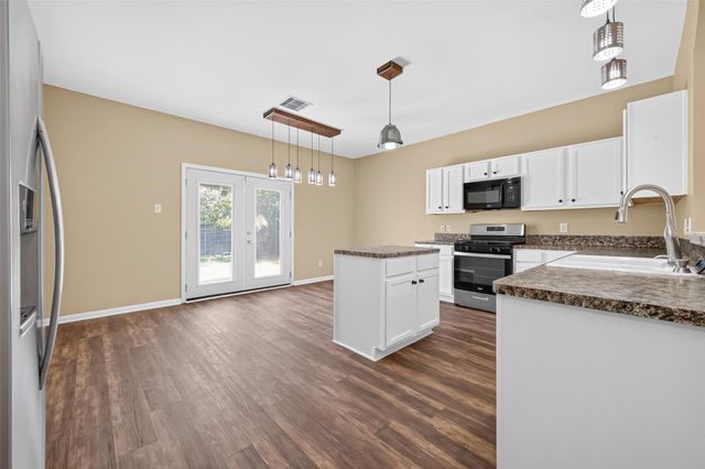 915 Morley Park Lane, Spring, TX 77373