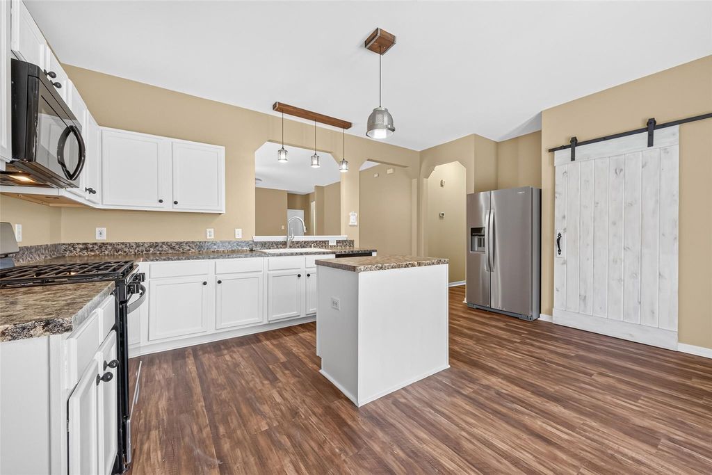 915 Morley Park Lane, Spring, TX 77373