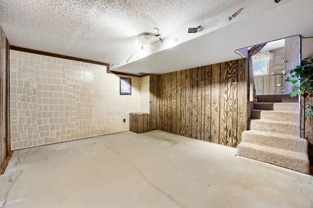 1651 99th Avenue NW, Coon Rapids, MN 55433