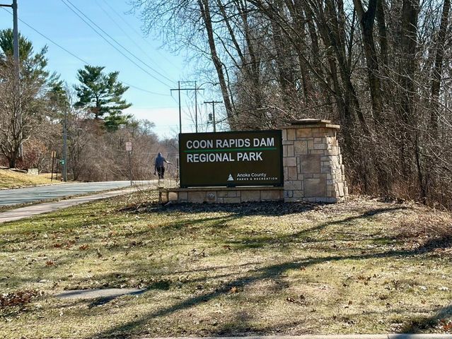 1651 99th Avenue NW, Coon Rapids, MN 55433