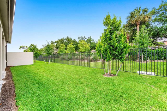 9303 Cape Honey Bee Lane, Lake Worth, FL 33467