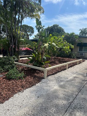 533 YELVINGTON AVENUE, Clearwater, FL 33756