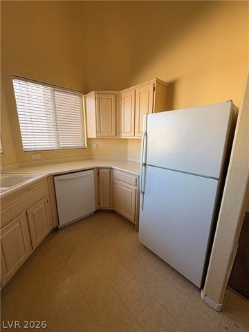 855 North Stephanie Street 914, Henderson, NV 89014