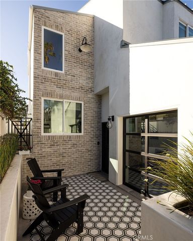 509 8th, Huntington Beach, CA 92648