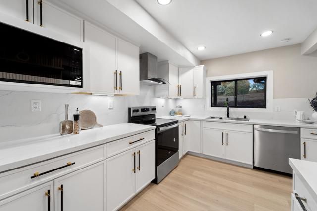 3065 Fairview Drive, Vista, CA 92084