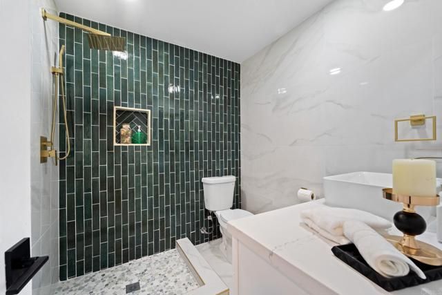 3065 Fairview Drive, Vista, CA 92084