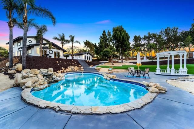 3065 Fairview Drive, Vista, CA 92084