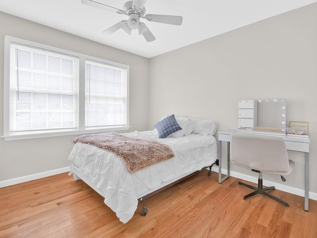 42 Brookside Ave, North Providence, RI 02911