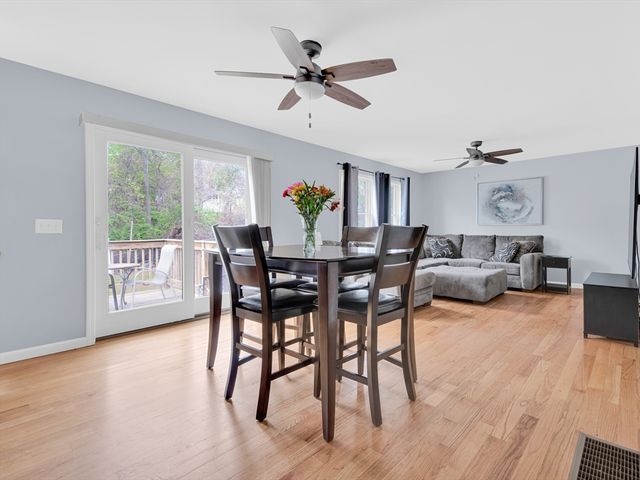 42 Brookside Ave, North Providence, RI 02911
