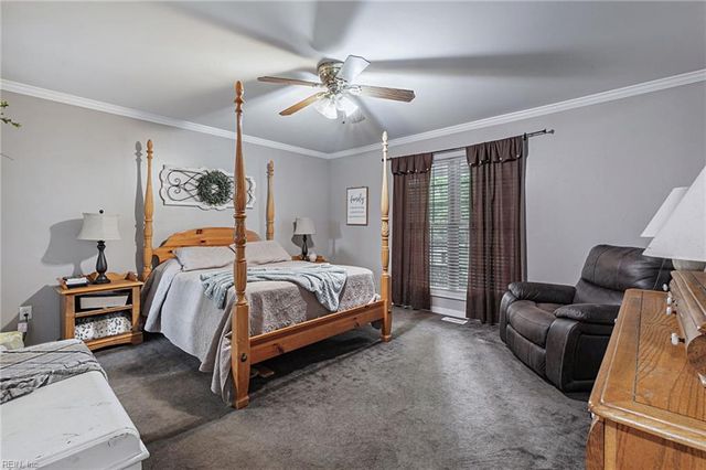 5494 T C Walker RD, Gloucester, VA 23061